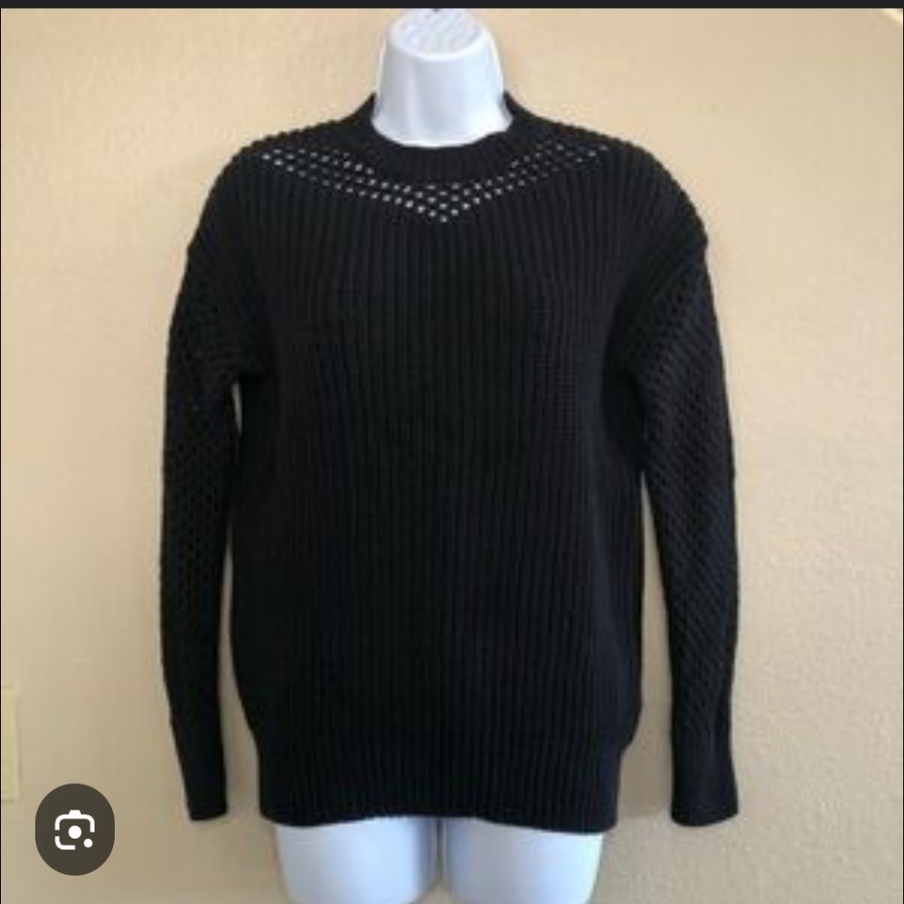 ATHLETA black  knit sweater oversized great condition size S